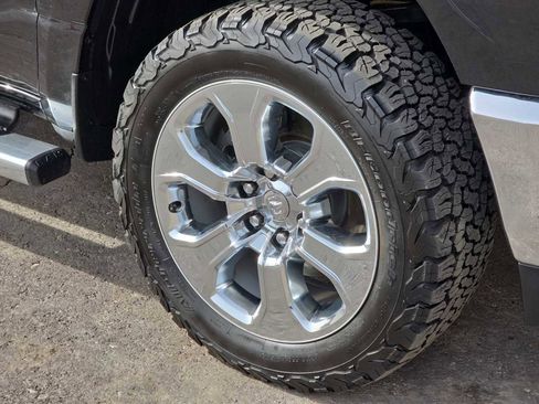 Used 2019 RAM 1500 Big Horn image 12