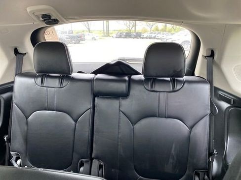 Used 2024 Honda Pilot Elite image 18