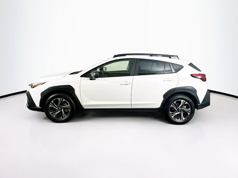 Used 2024 Subaru Crosstrek 2.0i Premium image 4