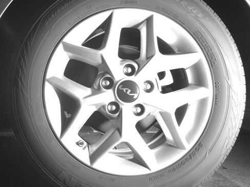 Used 2025 Kia Soul LX w/ LX Technology Package image 14