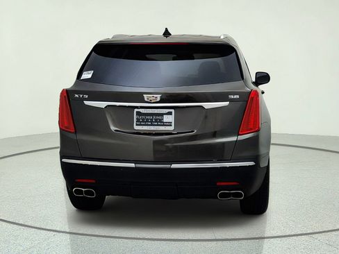 Used 2019 Cadillac XT5 FWD image 10