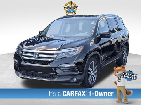 Used 2017 Honda Pilot Touring image 1