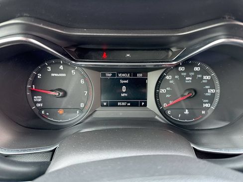 Used 2022 Chevrolet TrailBlazer LT w/ Convenience Package FWD image 15