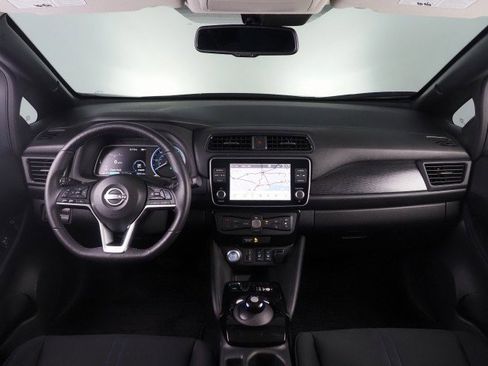 Used 2024 Nissan Leaf SV Plus image 3