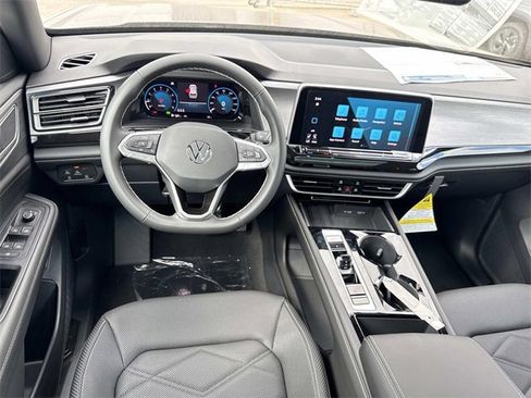 New 2026 Volkswagen Atlas Cross Sport SE image 10