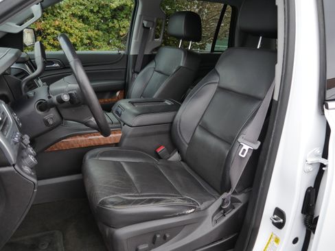 Used 2016 Chevrolet Tahoe LTZ image 38