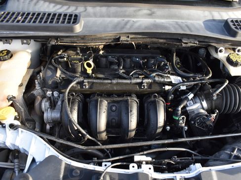 Used 2016 Ford Escape S image 33