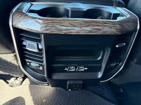 Used 2019 RAM 3500 Laramie image 20