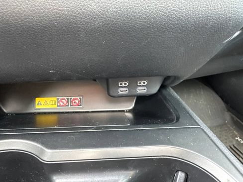 Used 2025 Lexus UX 300h AWD w/ Cold Area Package image 30