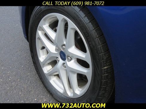 Used 2014 Ford Fusion SE image 29