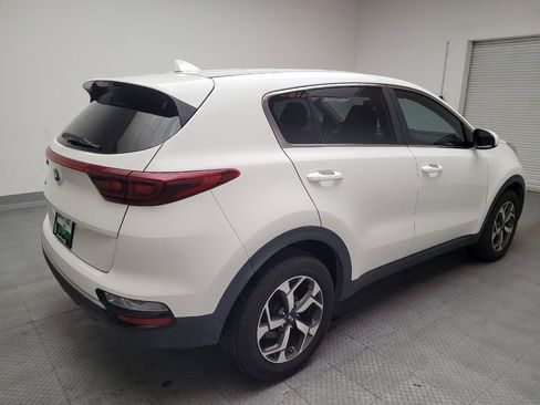 Used 2020 Kia Sportage LX image 9