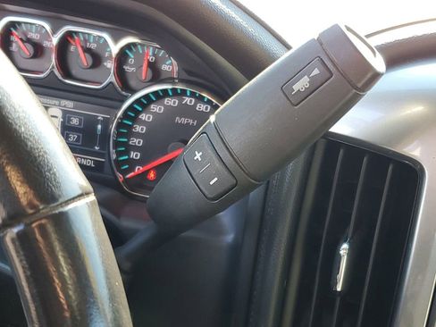 Used 2018 Chevrolet Silverado 1500 LTZ image 16