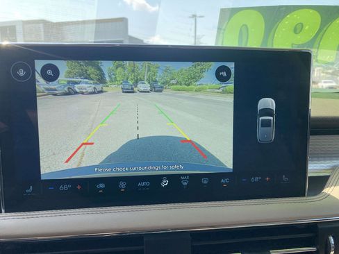 Used 2024 Lincoln Corsair FWD image 23