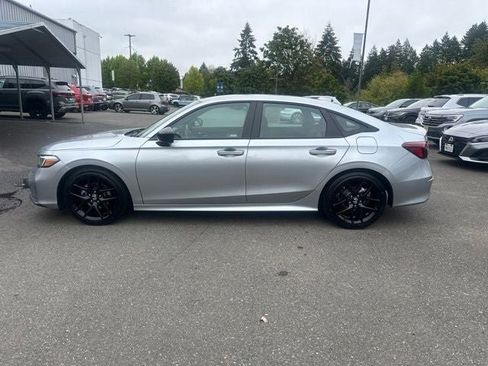 Used 2025 Honda Civic Sport image 3