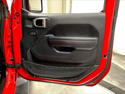 Used 2023 Jeep Wrangler Unlimited Sport AWD/4WD image 24