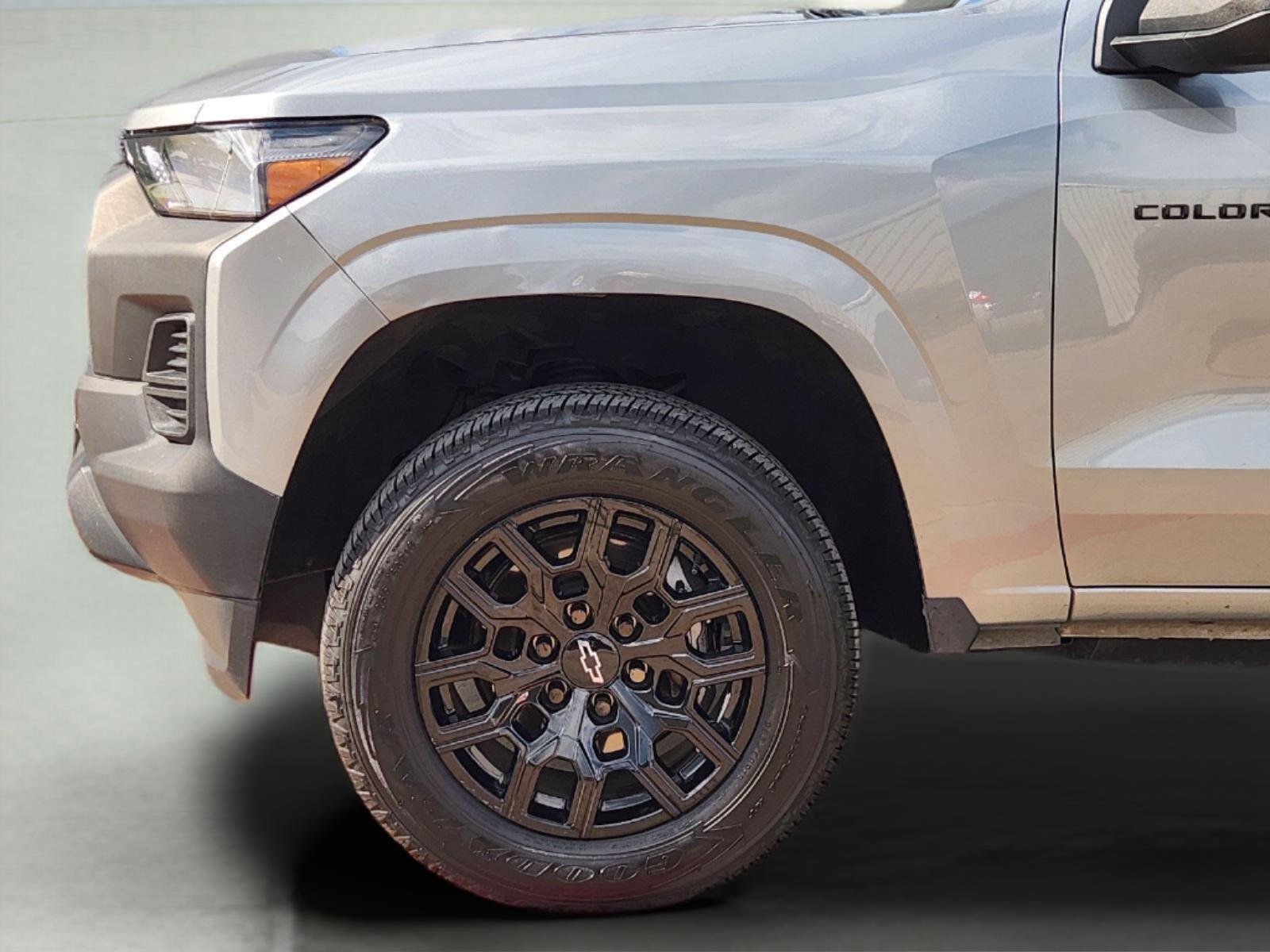 Certified 2025 Chevrolet Colorado W/T w/ WT Custom Package RWD image 8