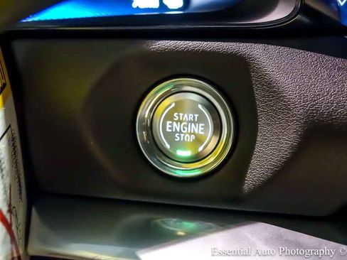 Used 2026 Chevrolet Corvette Stingray Preferred Cpe w/ Battery Protection Package RWD image 17