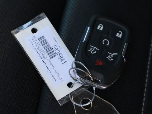 Used 2018 GMC Yukon XL Denali w/ Open Road Package image 38