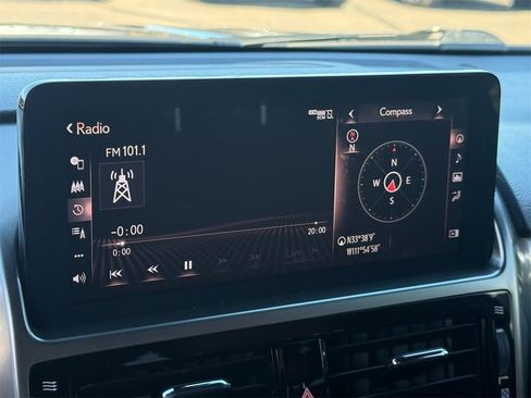 Used 2022 Lexus GX 460 Premium image 18