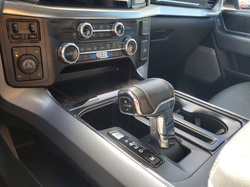 Used 2022 Ford F150 Lariat image 28