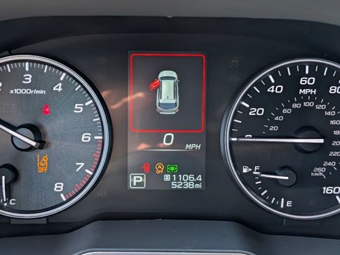 Certified 2025 Subaru Outback Limited AWD/4WD image 29