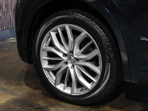 Used 2019 Maserati Levante GranLusso image 53