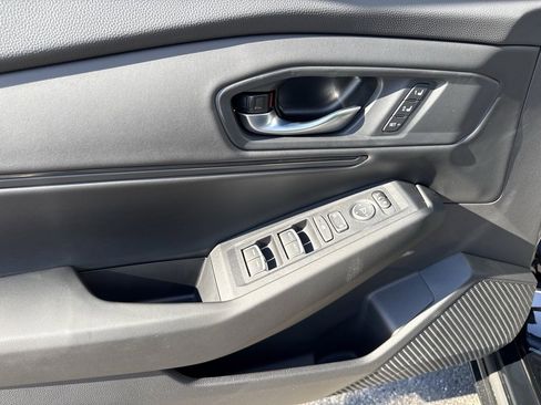 New 2025 Honda Accord EX-L image 18