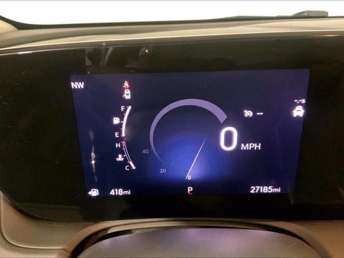 Used 2025 Buick Encore GX Preferred AWD/4WD image 21