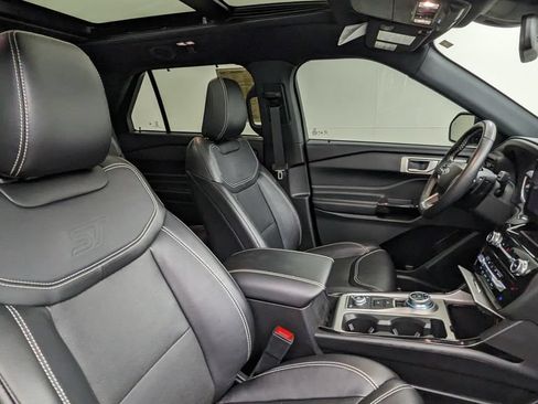 Certified 2023 Ford Explorer ST AWD/4WD image 43