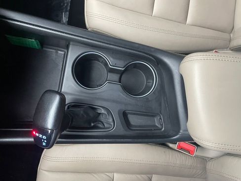 Used 2022 Dodge Durango GT image 19