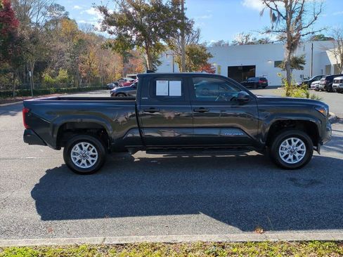 Certified 2024 Toyota Tacoma SR5 image 4