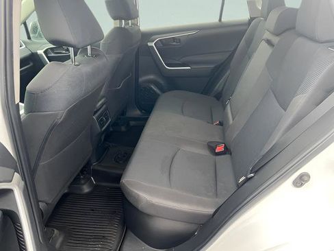 Used 2023 Toyota RAV4 LE image 19
