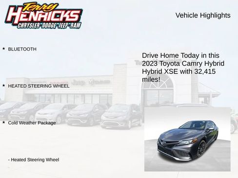 Used 2023 Toyota Camry XSE FWD image 4
