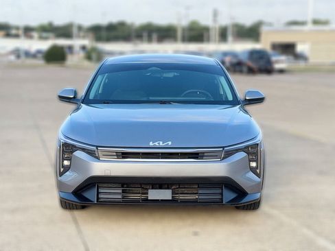 Used 2025 Kia K4 FWD image 4