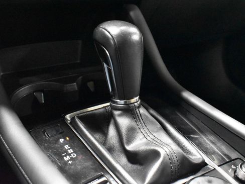 Used 2021 MAZDA MAZDA3 s image 15