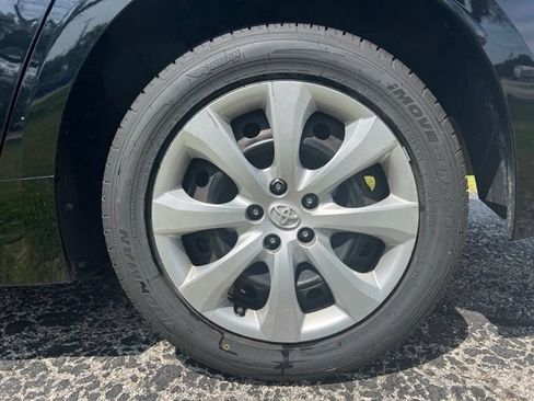 Used 2023 Toyota Corolla LE FWD image 24