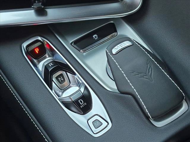 Used 2025 Chevrolet Corvette Stingray Coupe w/ 1LT RWD image 17