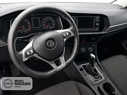 Used 2021 Volkswagen Jetta S w/ Driver Assistance Package FWD image 9