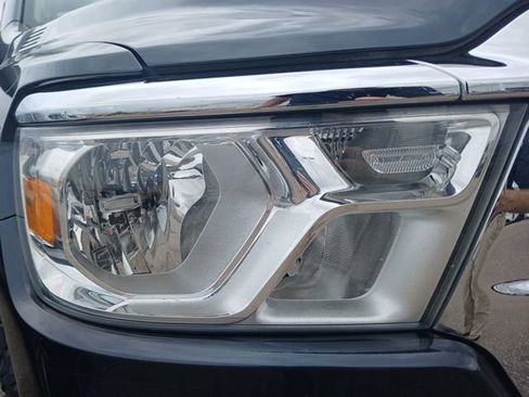 Used 2019 RAM 1500 Tradesman AWD/4WD image 7