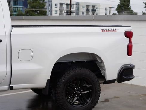Used 2021 Chevrolet Silverado 1500 Custom Trail Boss w/ Safety Confidence Package image 12