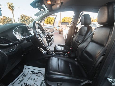 Used 2020 Buick Encore Essence image 22