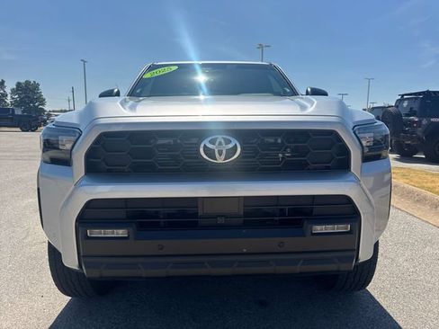 Used 2025 Toyota 4Runner TRD Off-Road Premium w/ Tow Technology Package AWD/4WD image 6