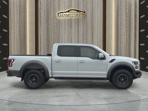 Used 2017 Ford F150 Raptor w/ Equipment Group 802A Luxury AWD/4WD image 15