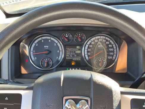 Used 2011 RAM 2500 ST w/ ST Popular Equipment Group AWD/4WD image 21