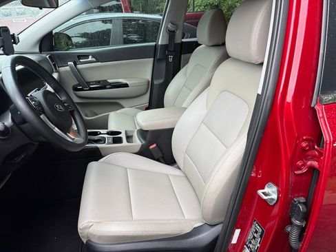 Used 2021 Kia Sportage EX FWD image 9
