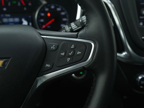 Used 2022 Chevrolet Equinox LT image 27