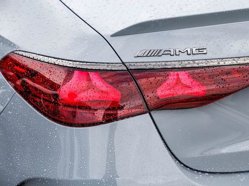 New 2026 Mercedes-Benz E 53 AMG e 4MATIC Sedan image 8