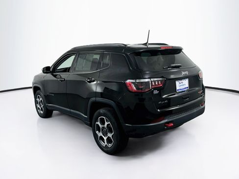 Used 2022 Jeep Compass Trailhawk AWD/4WD image 7