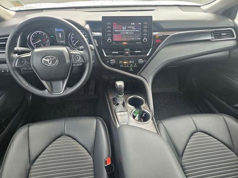 Certified 2024 Toyota Camry SE w/ Convenience Package image 11