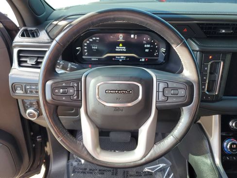 Used 2022 GMC Yukon Denali AWD/4WD image 20